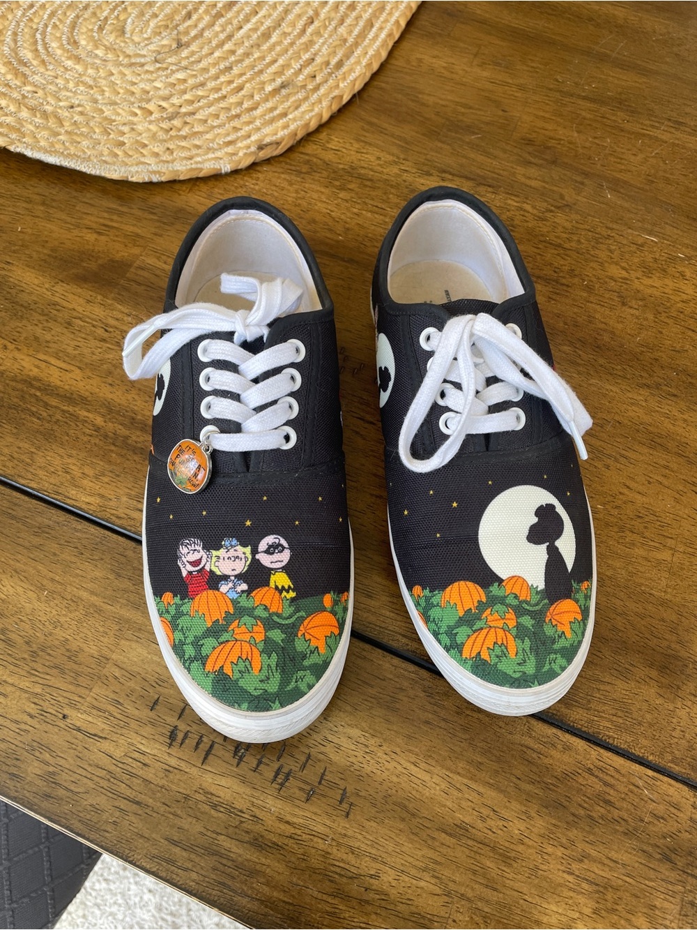 Peanuts Womens Its the Great Pumpkin Charlie Brown canvas sneakers.